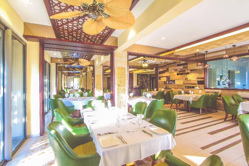 Nitzana Residences & Restaurant Pereybere Beach Ngoại thất bức ảnh