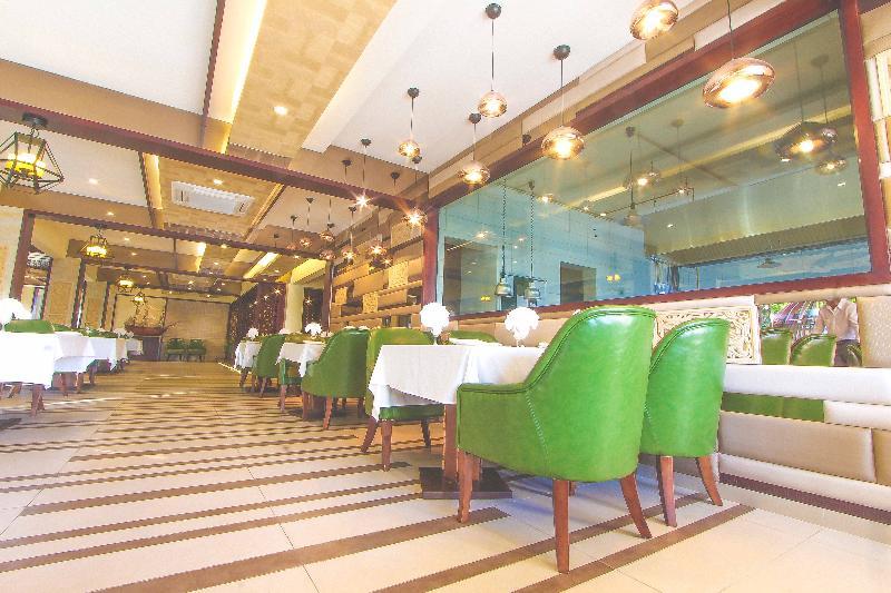 Nitzana Residences & Restaurant Pereybere Beach Ngoại thất bức ảnh
