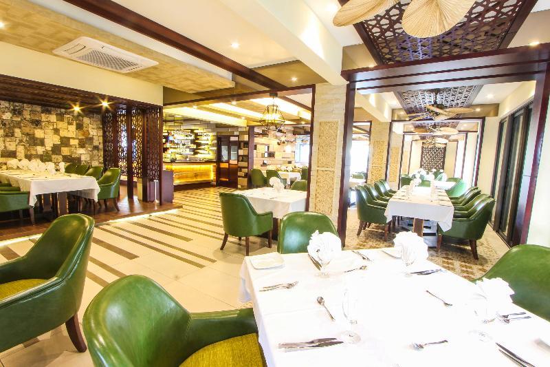 Nitzana Residences & Restaurant Pereybere Beach Ngoại thất bức ảnh