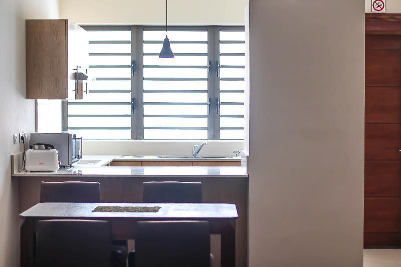 Nitzana Residences & Restaurant Pereybere Beach Ngoại thất bức ảnh